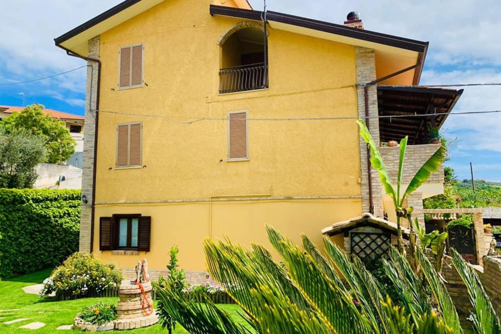 Flowery House Miglianico Екстер'єр фото